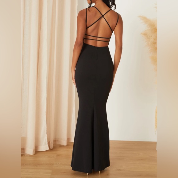 Lulu’s All This Allure Maxi Dress - Picture 2 of 9